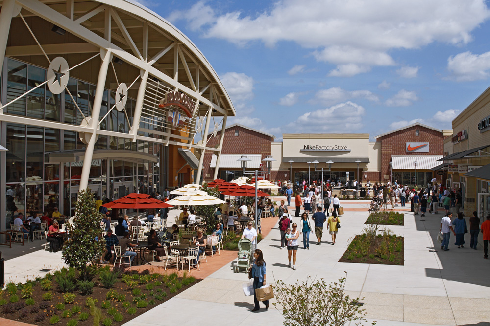 philadelphia premium outlets adidas