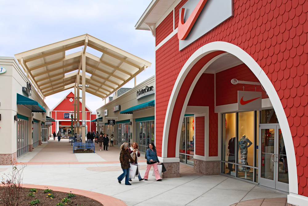 About Jersey Shore Premium Outlets® A Shopping Center in Tinton Falls