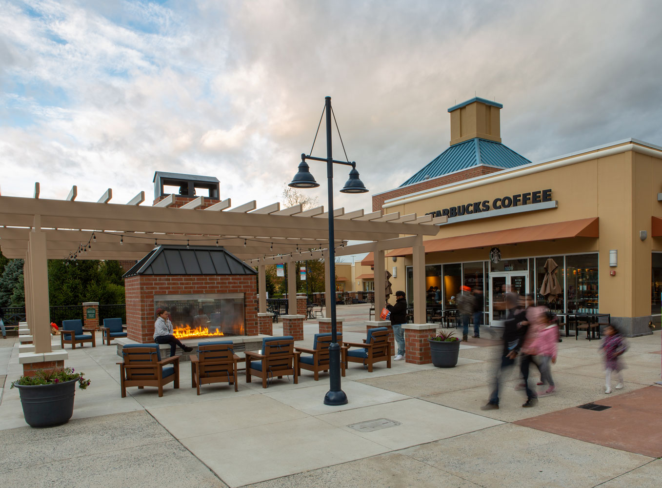 About Philadelphia Premium Outlets® - A Shopping Center in Pottstown, PA - A Simon Property