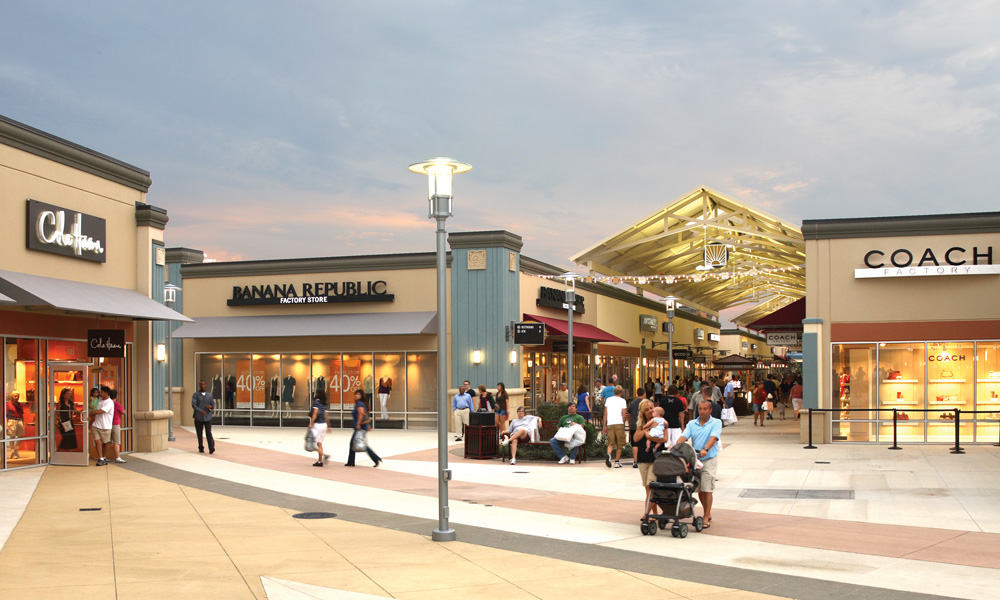 Cincinnati Premium Outlets - Outlet mall in Ohio. Location & hours.