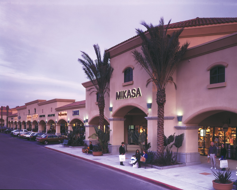 About Camarillo Premium Outlets® A Shopping Center in Camarillo CA