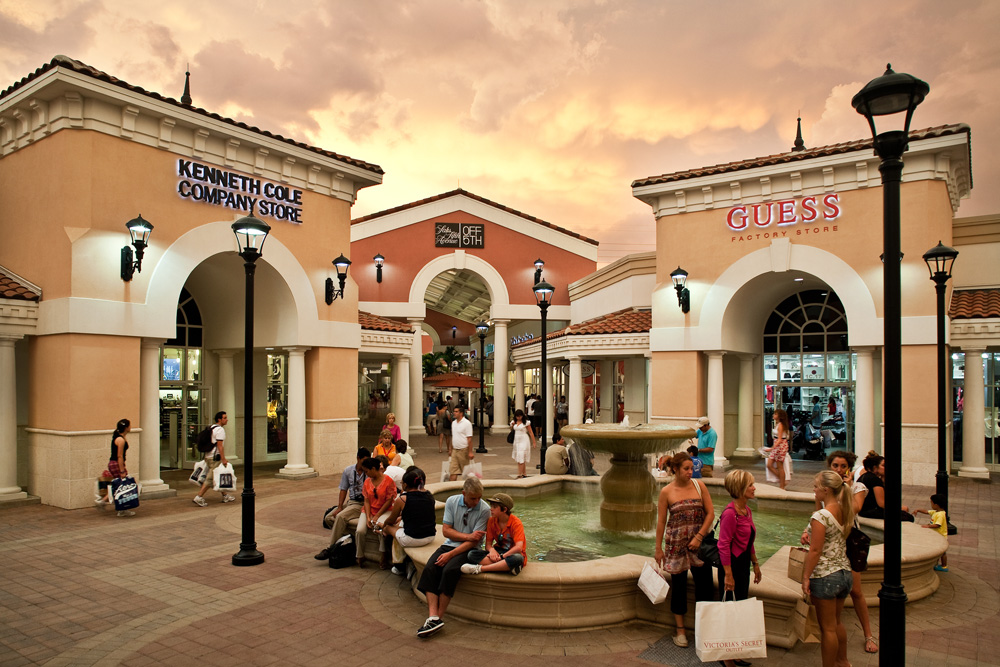About Orlando International Premium Outlets A Shopping Center In About Orlando International Premium Outlets A Shopping Center In