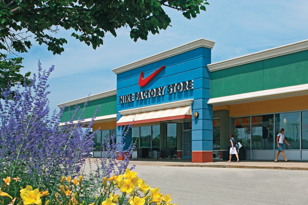 Complete List Of Stores Located At Pleasant Prairie Premium Outlets® - A Shopping Center In ...