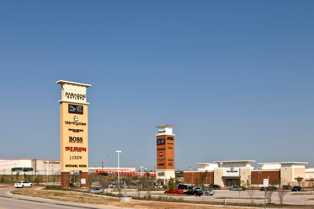 Grand Prairie Premium Outlets Outlet Mall In Texas Location Hours 