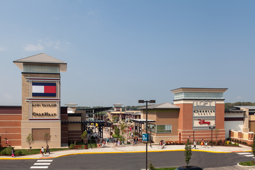 About St. Louis Premium Outlets® - A Shopping Center in Chesterfield, MO - A Simon Property