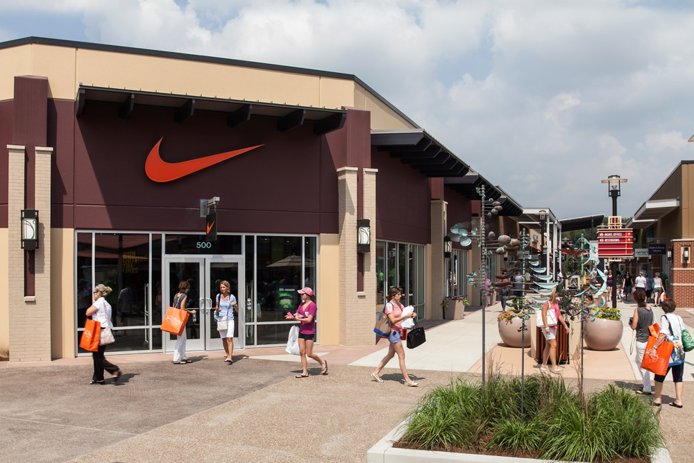 Complete List Of Stores Located At St. Louis Premium Outlets® - A Shopping Center In ...