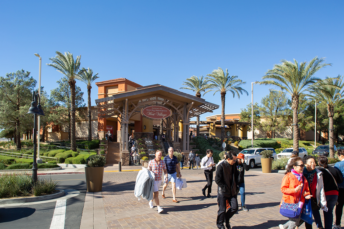 About Desert Hills Premium Outlets? - A Shopping Center in Cabazon ...