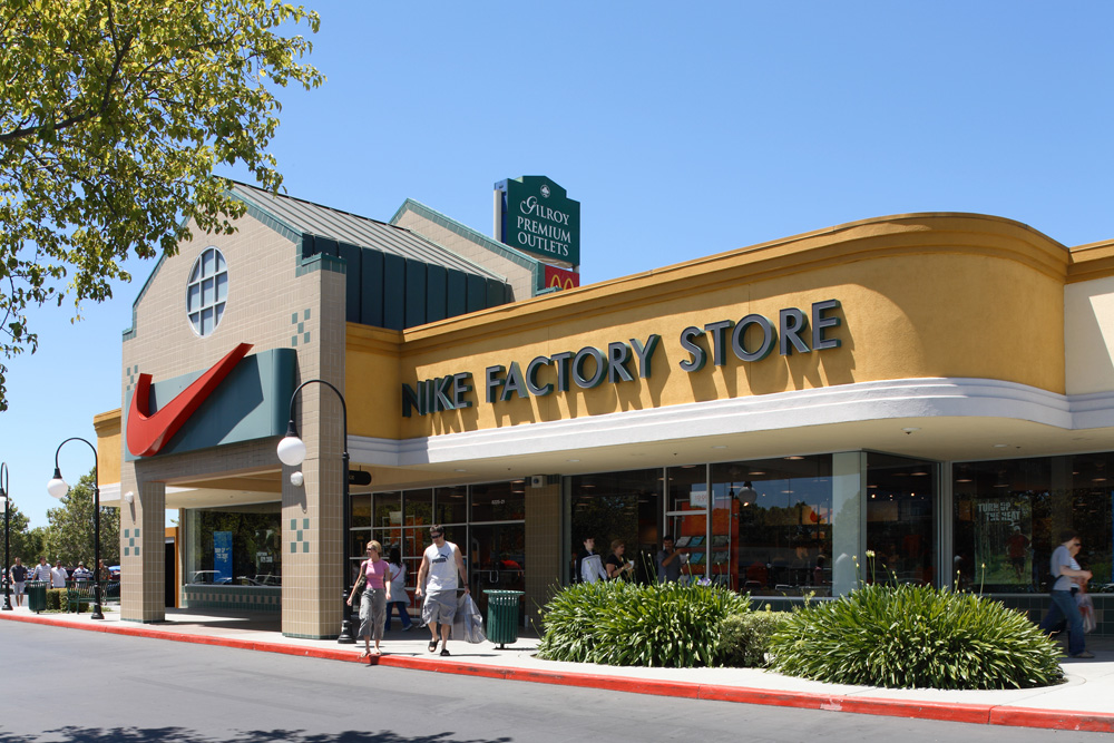 gilroy outlet malls