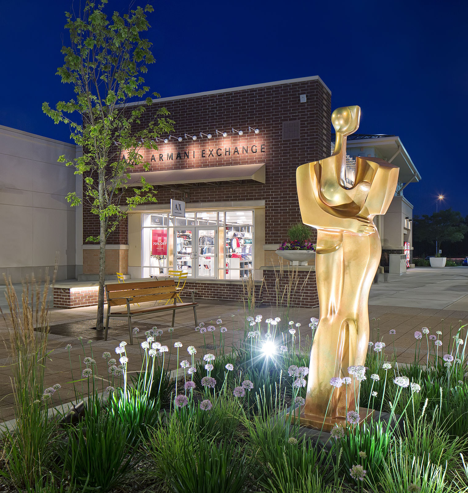 Chicago Premium Outlets Outlet mall in Illinois. Location & hours.