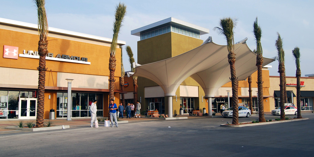 Nevada Outlet Malls: Las Vegas North Premium Outlets