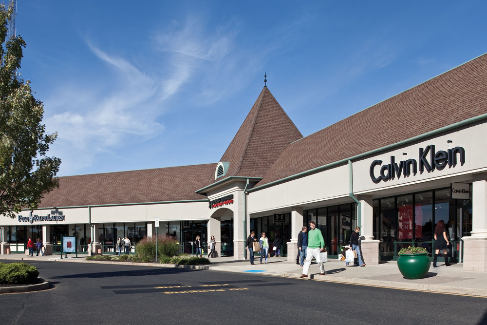 nike store in jersey gardens