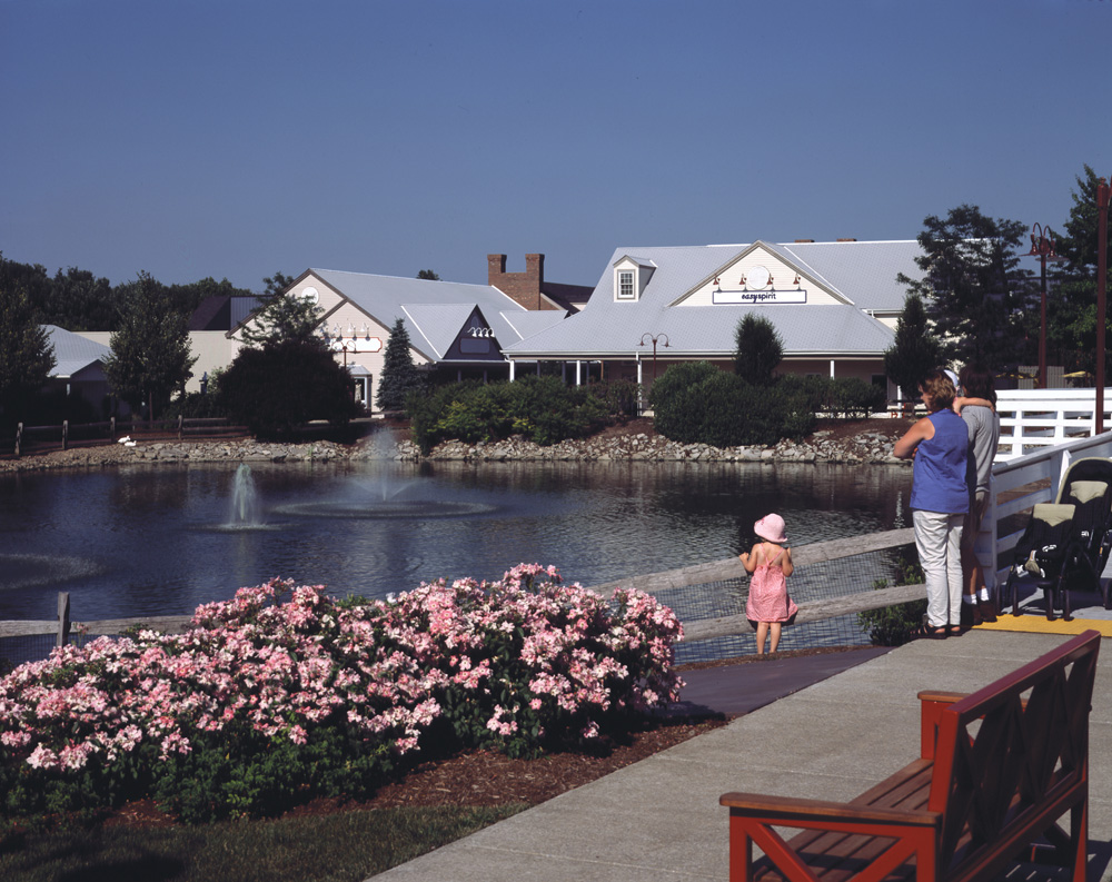 Aurora Farms Premium Outlets - Outlet mall in Ohio. Location & hours.