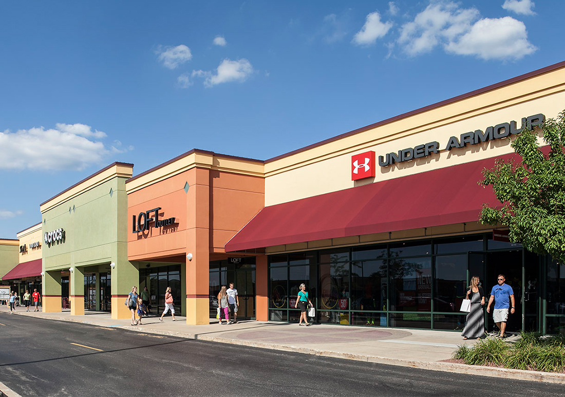 Johnson Creek Premium Outlets - Outlet mall in Wisconsin. Location & hours.