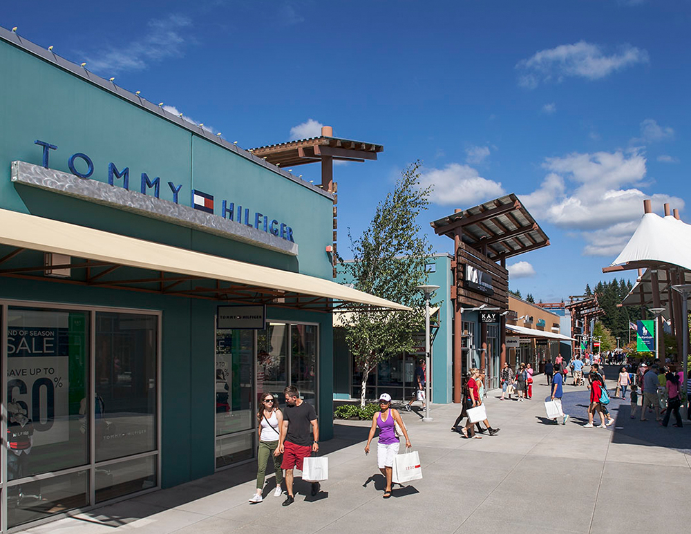 About Seattle Premium Outlets® - A Shopping Center in Tulalip, WA - A Simon Property