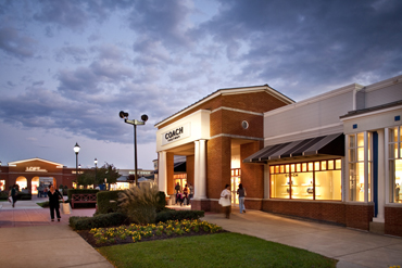  County Property Management on Stores At Leesburg Corner Premium Outlets    A Simon Mall